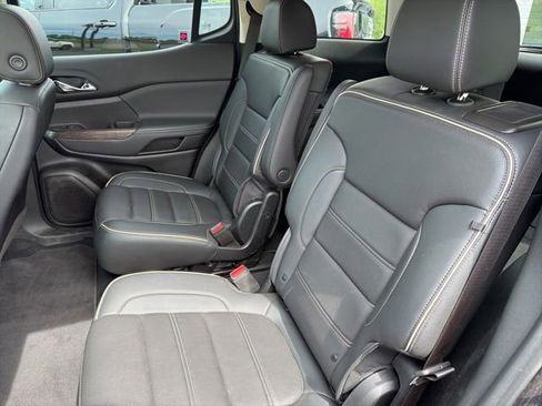 Used 2022 GMC Acadia Denali w/ Trailering Package AWD/4WD image 22