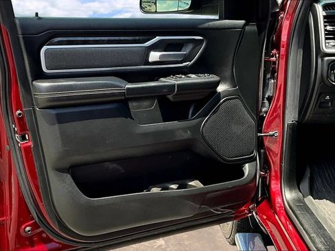 Used 2020 RAM 1500 Big Horn AWD/4WD image 23