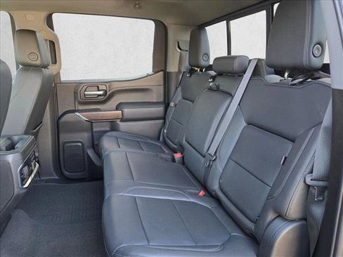 Used 2021 GMC Sierra 1500 SLT RWD image 18