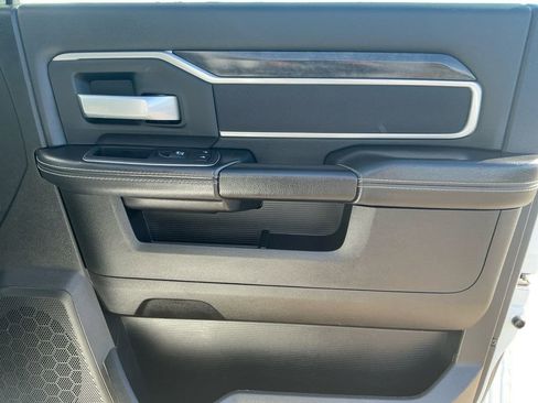 Used 2024 RAM 2500 Big Horn image 16