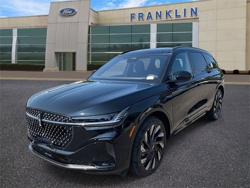 New 2025 Lincoln Nautilus Reserve w/ Jet Appearance Package image 3