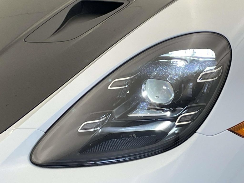 Used 2025 Porsche 718 Boxster Spyder RS RWD image 15