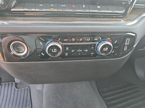 Used 2024 GMC Sierra 1500 Elevation AWD/4WD image 25