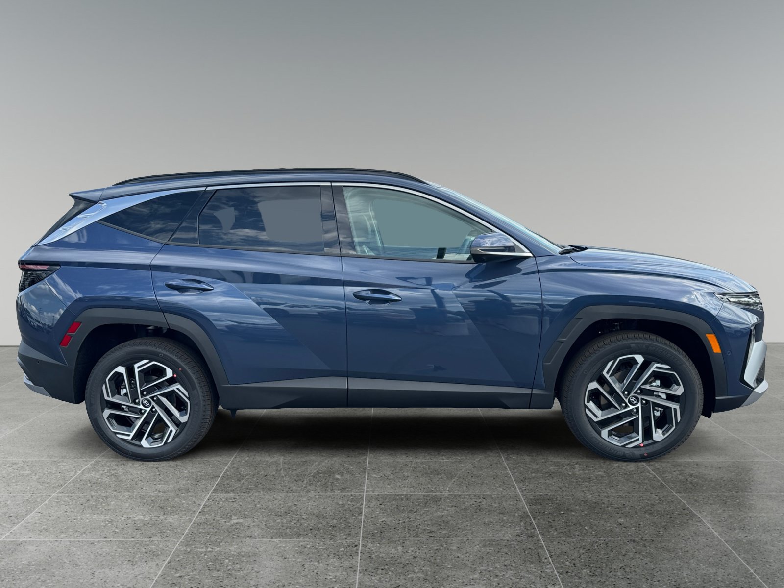 New 2026 Hyundai Tucson Limited AWD/4WD image 6