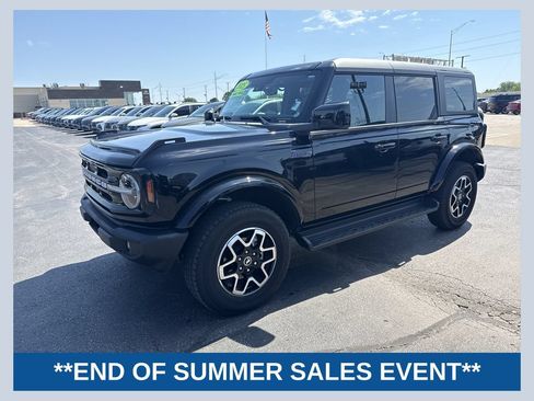 Used 2025 Ford Bronco Outer Banks AWD/4WD image 1