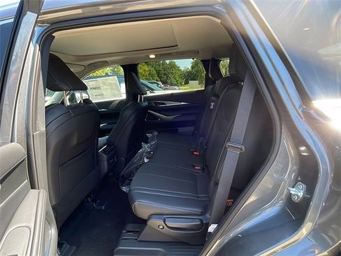New 2026 INFINITI QX60 Luxe w/ Cargo Package image 18
