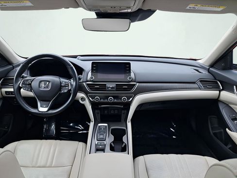 Used 2022 Honda Accord Touring image 17