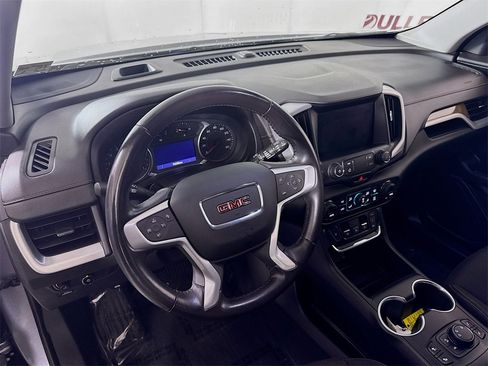 Used 2021 GMC Terrain SLE w/ Driver Convenience Package image 9