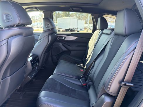 Certified 2023 Acura MDX A-Spec image 31
