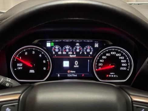 Used 2021 Chevrolet Silverado 1500 High Country w/ Technology Package AWD/4WD image 17