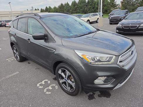 Used 2018 Ford Escape SEL AWD/4WD image 17