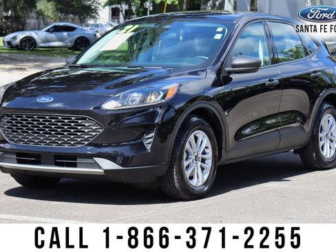 Used 2021 Ford Escape S image 4