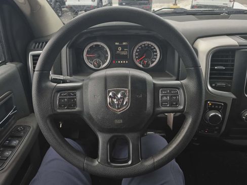 Used 2019 RAM 1500 Classic SLT image 16