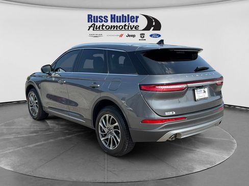 Used 2022 Lincoln Corsair FWD image 3