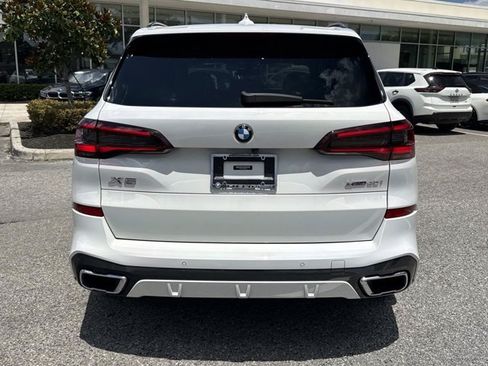 Used 2021 BMW X5 xDrive40i AWD/4WD image 4