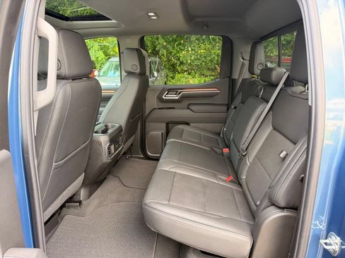 Used 2025 GMC Sierra 1500 Denali w/ Denali Reserve Package AWD/4WD image 40