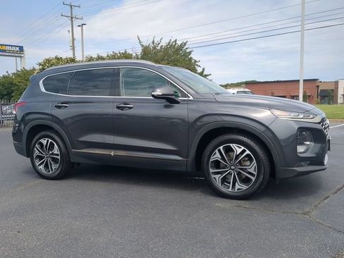 Used 2020 Hyundai Santa Fe Limited AWD/4WD image 2