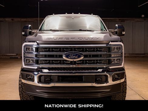 Used 2025 Ford F350 Lariat w/ Lariat Ultimate Package image 4