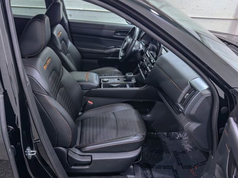 Used 2024 Nissan Pathfinder Rock Creek image 27