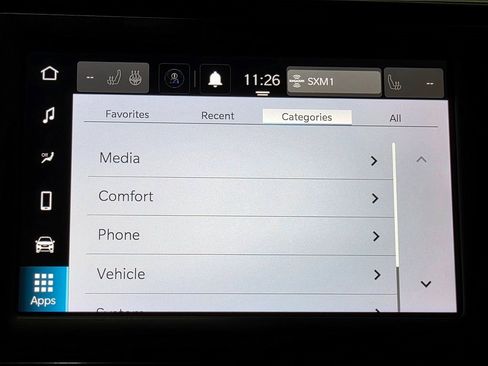 Used 2022 Chrysler Voyager LX image 38