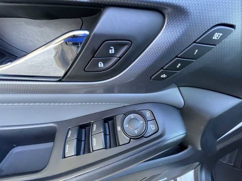 Used 2021 Chevrolet Traverse Premier image 22