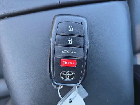 Used 2023 Toyota Crown Platinum AWD/4WD image 28