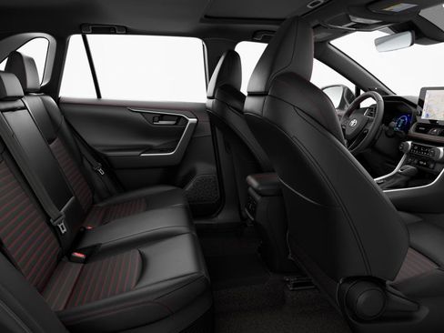 Used 2025 Toyota RAV4 XSE image 40