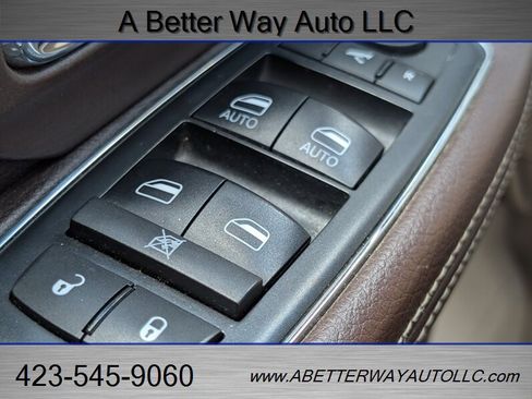 Used 2017 RAM 1500 Laramie w/ Convenience Group AWD/4WD image 16