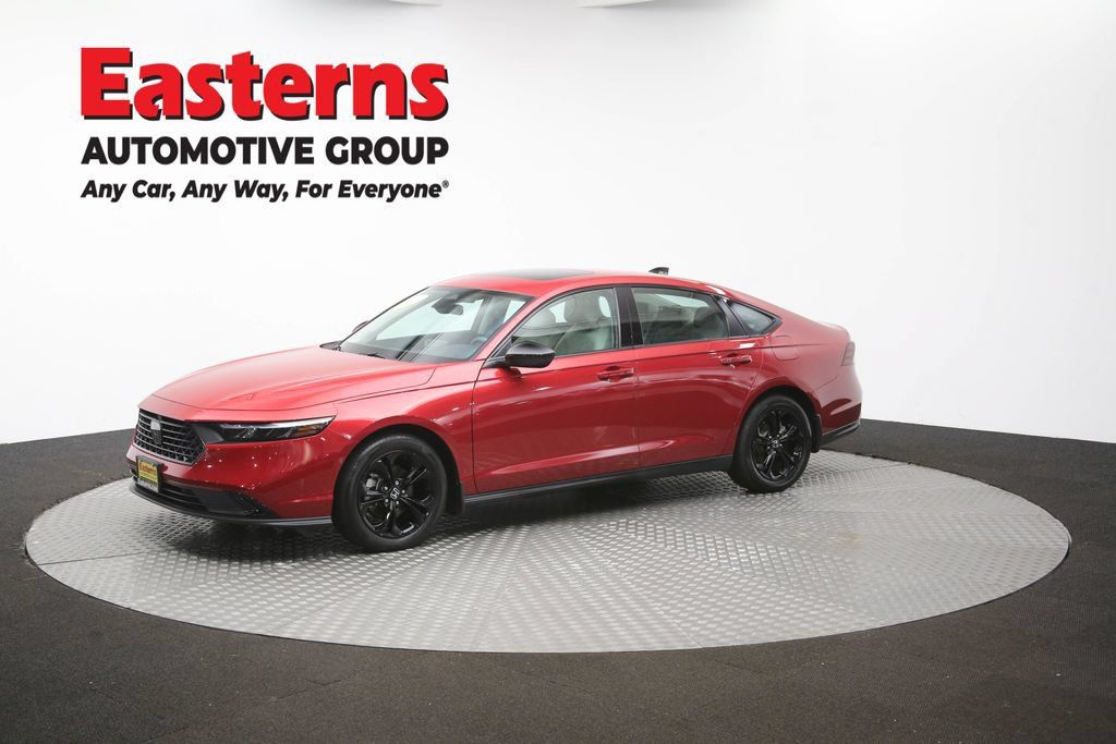 Used 2025 Honda Accord SE image 56