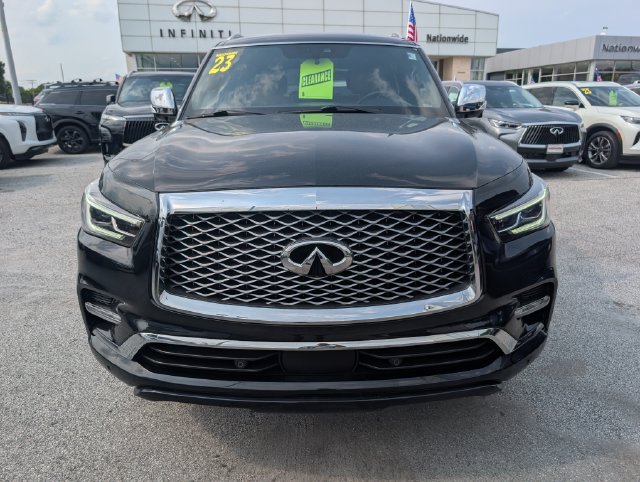 Used 2023 INFINITI QX80 Sensory w/ Cargo Package AWD/4WD image 8