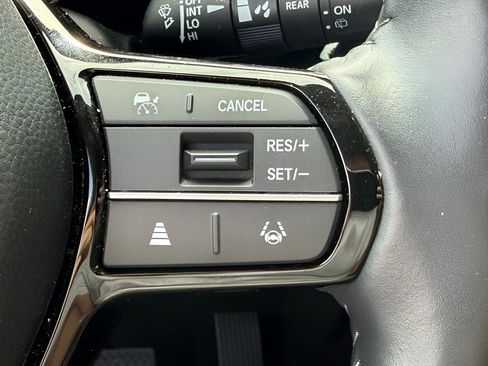 Used 2024 Honda CR-V EX-L image 16