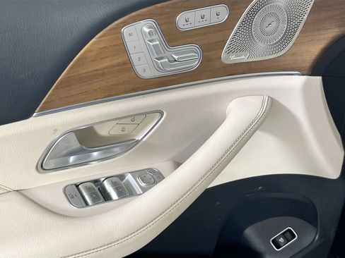 Used 2022 Mercedes-Benz GLE 350 image 18