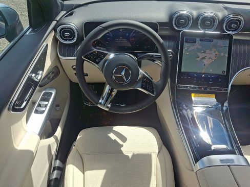 New 2026 Mercedes-Benz GLC 300 4MATIC image 9