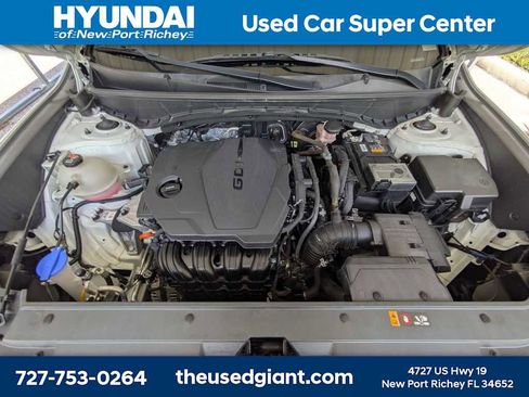Used 2022 Hyundai Santa Cruz SEL w/ Activity Package FWD image 13