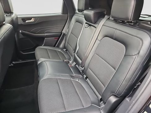 Used 2025 Ford Escape SE FWD image 35