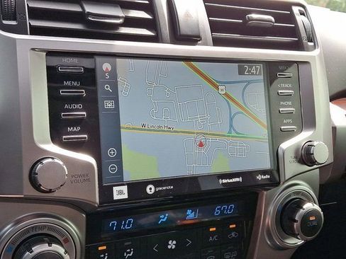 Used 2021 Toyota 4Runner Limited image 22