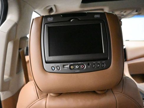 Used 2016 Cadillac Escalade Platinum AWD/4WD image 20