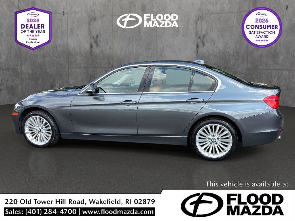 Used 2013 BMW 328i xDrive Sedan AWD/4WD image 2