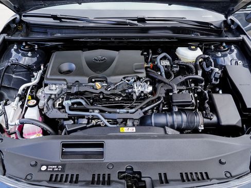 Certified 2025 Toyota Camry SE AWD/4WD image 15