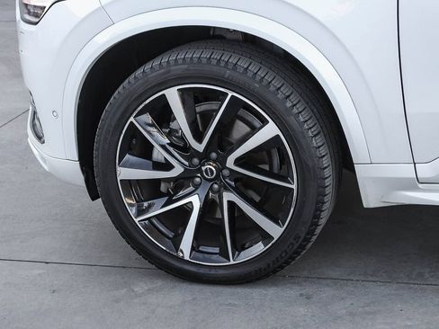 Used 2024 Volvo XC90 B6 Plus AWD/4WD image 10