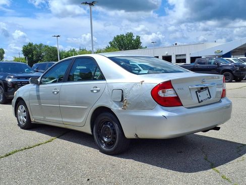 Used 2004 Toyota Camry FWD image 7
