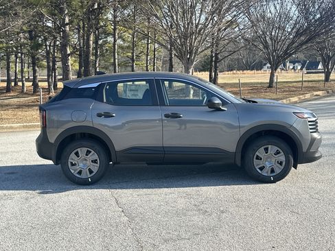 New 2026 Nissan Kicks S image 4