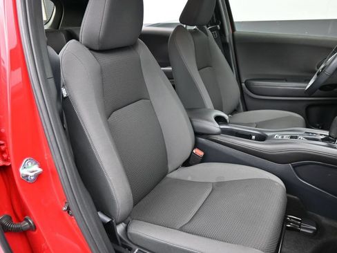 Certified 2022 Honda HR-V Sport image 33