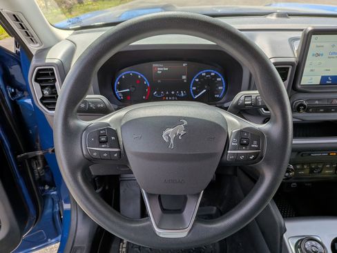 Used 2024 Ford Bronco Sport Big Bend AWD/4WD image 9