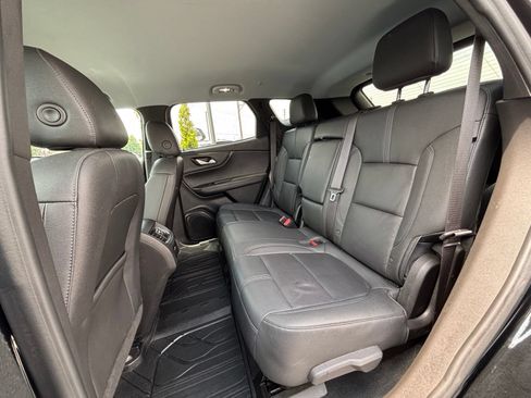 Used 2022 Chevrolet Blazer LT AWD/4WD image 19