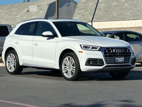 Used 2019 Audi Q5 Prestige AWD/4WD image 5