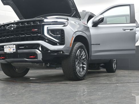 Certified 2025 Chevrolet Tahoe Z71 image 42