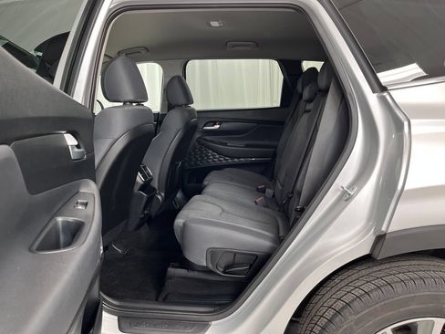 Used 2019 Hyundai Santa Fe AWD image 22