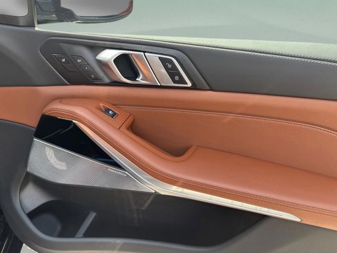 Used 2026 BMW ALPINA XB7 image 24