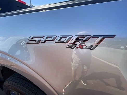 Used 2022 Ford F150 Lariat AWD/4WD image 12